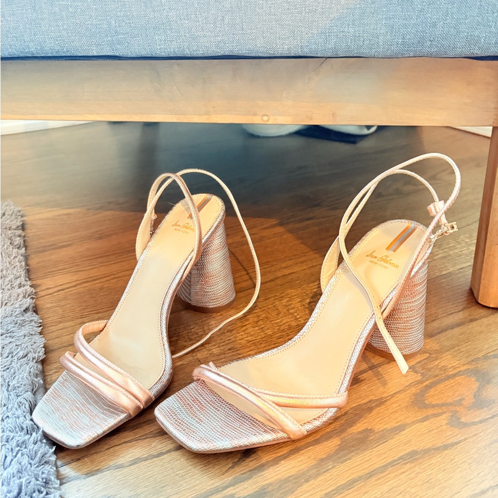 Elegant Strappy Heels in Shimmering Pink